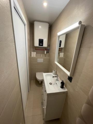 Saint-Germain-En-Laye: Grand Studio En Centre Ville A 2 Minutes Du Rer 外观 照片