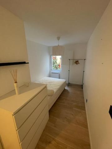 Saint-Germain-En-Laye: Grand Studio En Centre Ville A 2 Minutes Du Rer 外观 照片